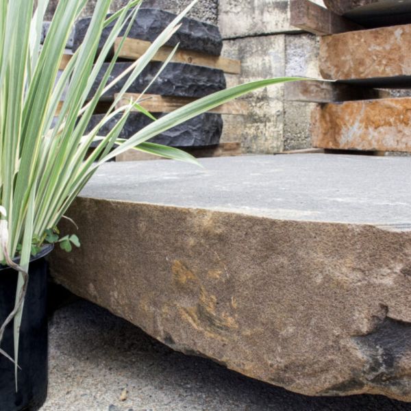 BASALT STEPS OVERSIZE 70-80cmX150mm CRATE (RED EDGE)